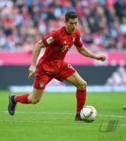 Fussball 1. Bundesliga Saison 15/16: FC Bayern Muenchen - VfB Stuttgart