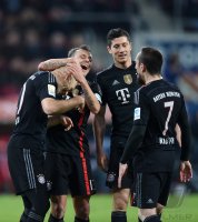 Fussball 1. Bundesliga Saison 14/15: JUBEL FC Bayern Muenchen