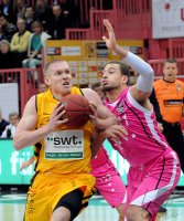 Basketball  1. Bundesliga  12/13  Walter Tigers Tuebingen - Telekom Baskets Bonn