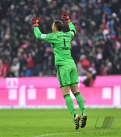 Fussball 1. Bundesliga Saison 16/17: FC Bayern Muenchen - RB Leipzig