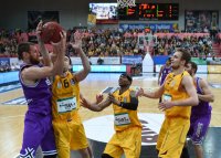 Basketball 1. Bundesliga 14/15 Hauptrunde:  Walter Tigers Tuebingen - BG Goettingen