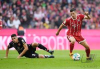 Fussball 1. Bundesliga Saison 17/18: FC Bayern Muenchen - 1. FSV Mainz 05