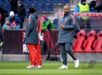 Fussball 25/26 Testspiel: FC Salzburg - FC Bayern Muenchen