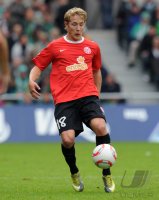 Fussball, 1. Bundesliga, Saison 2010/2011: Mainz, HOLTBY am Ball