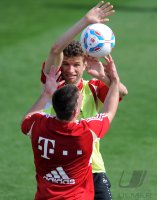 Fussball 1. Bundesliga 11/12: FC Bayern Muenchen Training in Doha