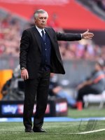 Fussball 1. Bundesliga Saison 16/17: FC Bayern Muenchen - 1. FC Koeln