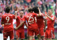 Fussball 1. Bundesliga  Saison  2012/2013:  JUBEL FC Bayern Muenchen