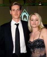 FUSSBALL, 1. BUNDESLIGA, Gruen Weisse Nacht in Bremen