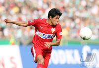 Fussball 1. Bundesliga: Stuttgart, Mendoza Einzelaktion