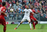 Fussball 1. Bundesliga Saison 15/16: FC Bayern Muenchen -  Eintracht Frankfurt