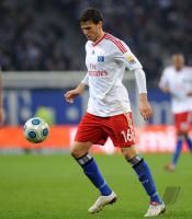 FUSSBALL, 1. BUNDESLIGA, 11. Spieltag: Hamburg, BERG Einzelaktion