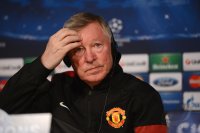 FUSSBALL INTERNATIONAL  CHL ACHTELFINALE 12/13: Trainer Sir Alex Ferguson (Manchester United FC)