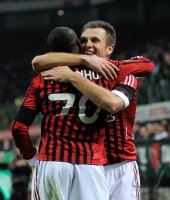 FUSSBALL SERIE A:  Robinho, Cassano Antonio (v. li., AC Mailand)