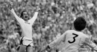 Fussball 1. Bundesliga Saison 1976/1977: Jubel Stielike, Klinkhammer