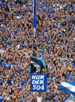 FUSSBALL, 1. BUNDESLIGA, 33. Spieltag: Schalke, Fans