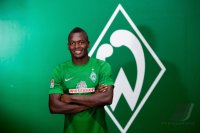 Fussball 1. Bundesliga, Saison 2012/2013, Werder Bremen: Assani Lukimya im exklusiven Pressefoto ULMER Fotoshooting