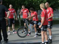 Volleyball 1. Bundesliga   Saison 2011/2012  ENBW TV RottenburgBesichtigung der Werkstatt der Schoenbuchbahn;