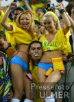 FUSSBALL Weltmeisterschaft Fans Zuschauer Brasilien Feature Brasilien vs. Tuerkei Halbfinale