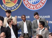 Fussball 1. Bundesliga 15/16: FC Bayern Muenchen