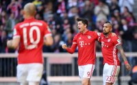 Fussball 1. Bundesliga Saison 2016/2017: FC Bayern Muenchen - Eintracht Frankfurt