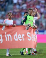 Fussball 1. Bundesliga, Saison 2011/2012:  Rafinha , Torwart Hans Joerg Butt, Anatoliy Tymoshchuk , Anatoli Timoschtschuk (v. li., FC Bayern Muenchen)