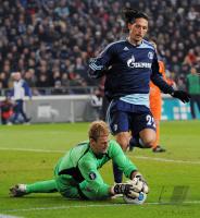 FUSSBALL UEFA CUP: Schalke - Manchester City