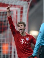 FUSSBALL INTERNATIONAL CHL ACHTELFINALE 12/13: FC Bayern Muenchen - FC Arsenal London