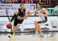Basketball 1. Bundesliga 2011/2012:  Walter Tigers Tuebingen - New Yorker Phantoms Braunschweig