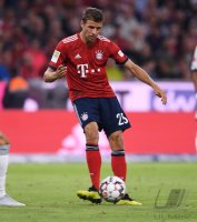 Fussball 1. Bundesliga Saison 18/19: FC Bayern Muenchen - TSG 1899 Hoffenheim