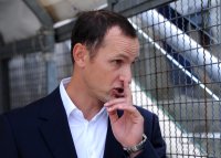 FUSSBALL, DFB Pokal 1. Hauptrunde:  Trainer Heiko Herrlich (Unterhaching)