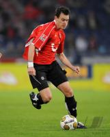 FUSSBALL 1. BUNDESLIGA: Hannover, BALITSCH Einzelaktion