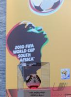 FUSSBALL FIFA WM PLAKAT und  WM Ball Jabulani