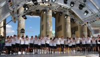 FUSSBALL EURO 2008: Deutsche Nationalmannschaft am Brandenburger Tor Berlin