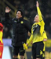 Fussball 1. Bundesliga, Saison 2011/2012: Jubel nach dem Sieg Lucas Barrios, Lukasz Piszczek (v. li., Borussia Dortmund)