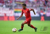 Fussball 1. Bundesliga Saison 15/16: FC Bayern Muenchen - VfB Stuttgart