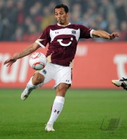 Fussball: 1. Bundesliga Saison 2010/2011: Hannover, PINTO Einzelbild