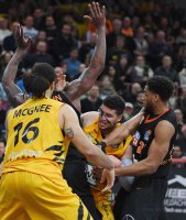 Basketball 1. Bundesliga 16/17 Hauptrunde: Walter Tigers Tuebingen - ratiopharm Ulm
