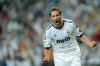 FUSSBALL Primera Division/Super Cup 2012: JUBEL Gonzalo Higuain (Real Madrid)