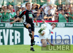 FUSSBALL 1. Bundesliga  Gladbach - Koeln, Zweikampf