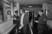 Fussball Europapokal Saison 1973/1974:  Beckenbauer beim Zoll