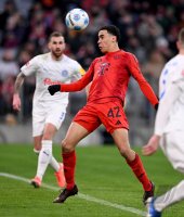 Fussball 1. Bundesliga 24/25: FC Bayern Muenchen - Holstein Kiel