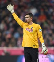 Fussball 1. Bundesliga Saison 14/15: Torwart Roman Buerki (SC Freiburg)