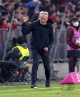 Fussball 1. Bundesliga Saison 21/22: FC Bayern Muenchen -  SC Freiburg