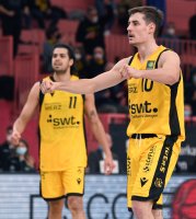 Basketball 2. Bundesliga 2021/2022: Tigers Tuebingen - ROEMERSTROM Gladiators Trier