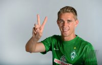 Fussball 1. Bundesliga, Saison 2012/2013, Werder Bremen: Nils Petersen im exklusiven Pressefoto ULMER Fotoshooting