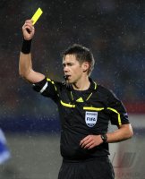 Fussball International EM 2012-Qualifikation:  Schiedsrichter Tom Harald Hagen