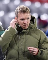 Fussball 1. Bundesliga Saison 21/22: FC Bayern Muenchen - Arminia Bielefeld