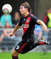 Fussball Bundesliga, Saison 2010/2011, Testspiel: Bayer 04 Leverkusen, HELMES am Ball