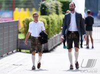 Fussball 1. Bundesliga 15/16: Philipp Lahm (FC Bayern Muenchen) und Torwart Tom Starke (FC Bayern Muenchen)