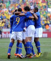 FUSSBALL WM 2010, VIERTELFINALE: Holland - Brasilien